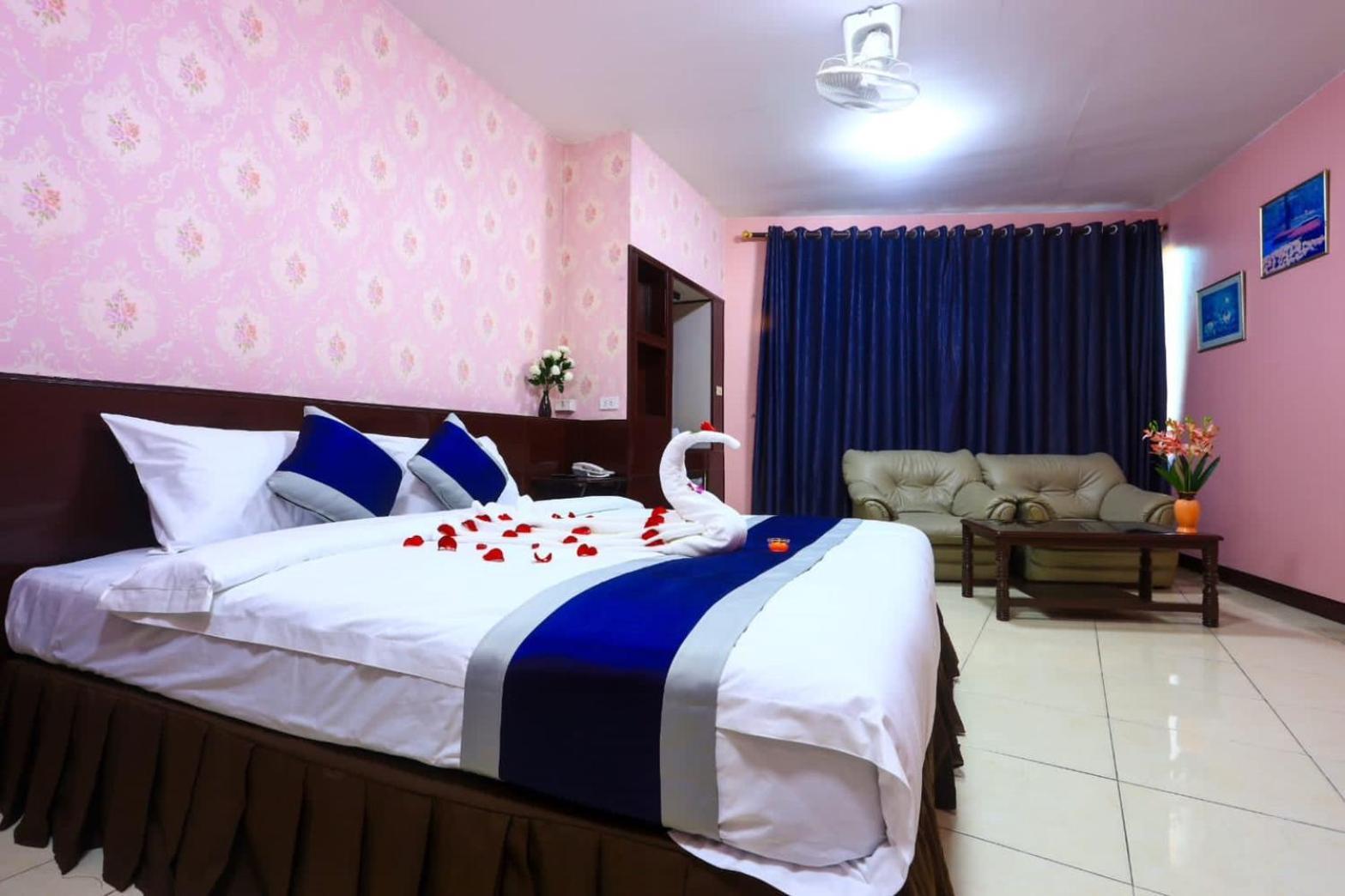 Nine Blue Boutique Pattaya