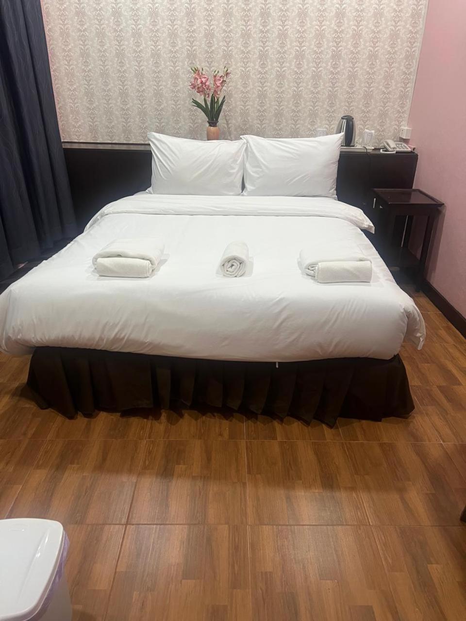 Nine Blue Boutique Hotel